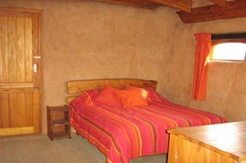 Samhitakasha Cob House Organic 3*